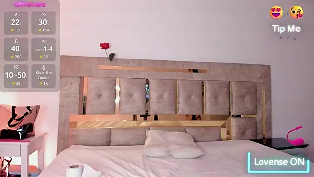 Ari sunshine  online show from February 21, 6:15 am