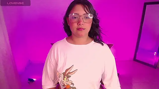 DIANEE 01 online show from October 19, 1:19 am