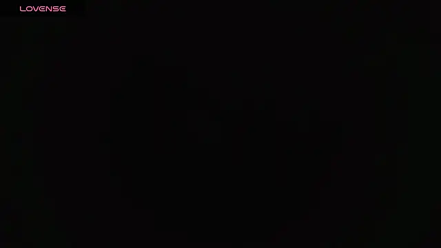 Snapshot of DIANEE_01 chatting on December 16, 12:04 am DIANEE 01 online show from December 16, 12:04 am