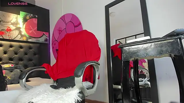 sexual diamond online show from March 11, 2:44 pm