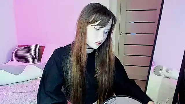 Snapshot of Stella_Sunny chatting on November 29, 12:00 am Stella Sunny online show from November 29, 12:00 am