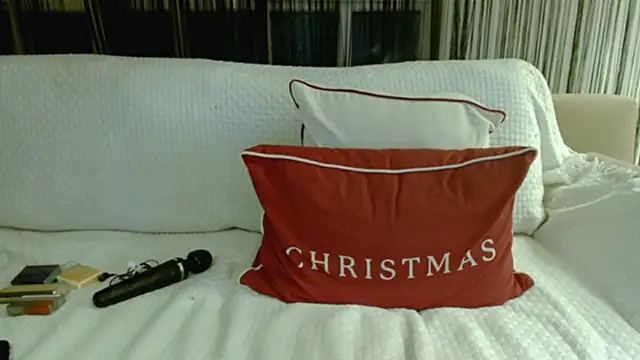 tigerrtiger online show from April 14, 8:47 pm