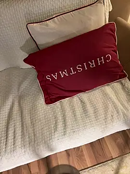 tigerrtiger online show from March 8, 9:07 pm