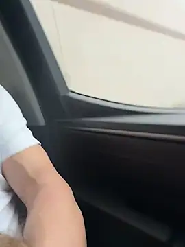 TaylorKingo online show from January 26, 8:45 pm