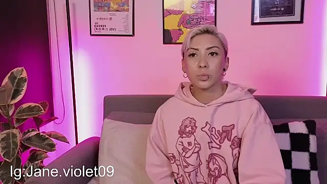 Snapshot of jane_hart_ chatting on October 14, 12:11 am jane hart online show from October 14, 12:11 am