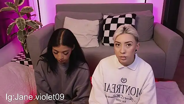 Snapshot of jane_hart_ chatting on October 19, 11:40 pm jane hart online show from October 19, 11:40 pm