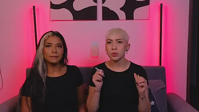 Snapshot of jane_hart_ chatting on March 21, 2:07 am jane hart online show from March 21, 2:07 am