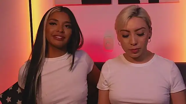 Snapshot of jane_hart_ chatting on March 17, 2:41 am jane hart online show from March 17, 2:41 am