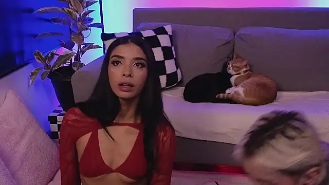 Snapshot of jane_hart_ chatting on November 21, 12:20 am jane hart online show from November 21, 12:20 am