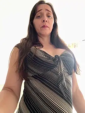 natalie cowens online show from May 17, 3:01 pm