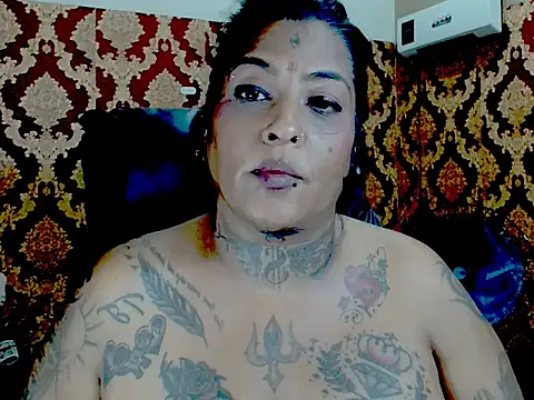 Indiancatz2 online show from February 14, 4:34 am