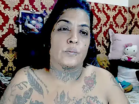 Indiancatz2 online show from November 25, 5:46 pm