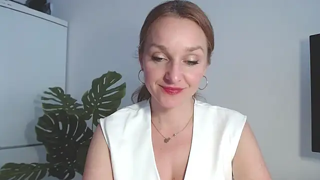 AliciaDesire online show from March 23, 2:06 pm