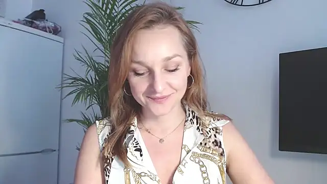 AliciaDesire online show from February 5, 2:13 pm