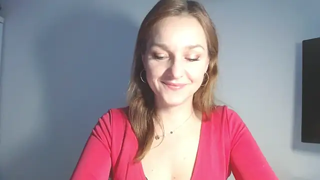 AliciaDesire online show from February 13, 6:57 am