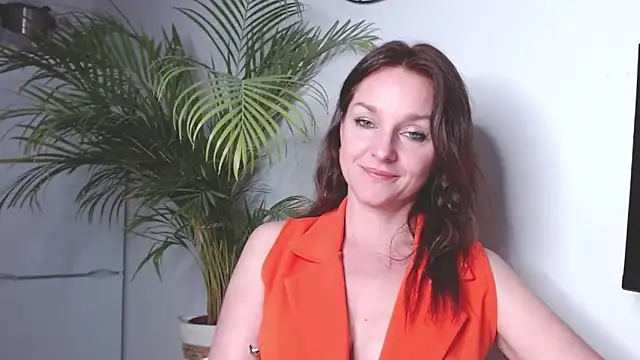 Snapshot of AliciaDesire chatting on March 10, 6:12 pm AliciaDesire online show from March 10, 6:12 pm