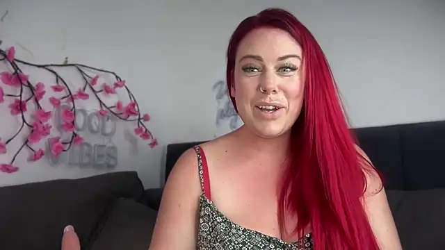redxxxvixen online show from June 17, 1:10 pm