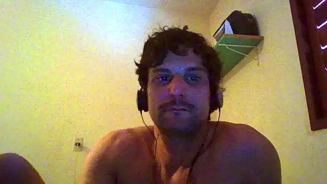 couplemilk online show from February 14, 1:22 pm