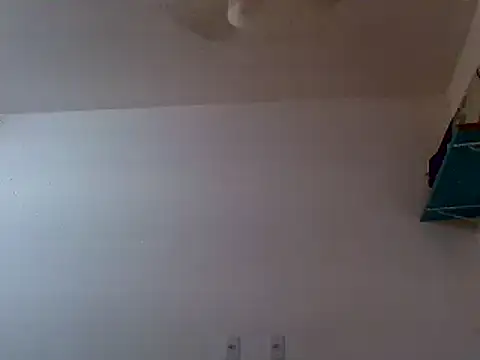 couplemilk online show from February 6, 4:42 am