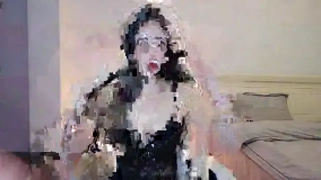 Snapshot of LI-200310 chatting on December 21, 3:52 am LI-200310 online show from December 21, 3:52 am