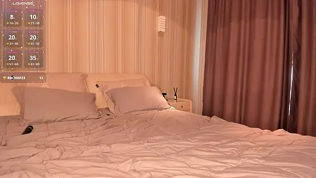 IsabellaTorrance online show from March 4, 5:32 am