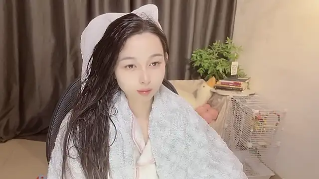 Gina-520 online show from February 8, 2:59 pm