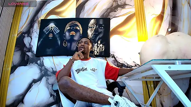 Thomas shelbys online show from April 12, 2:59 am