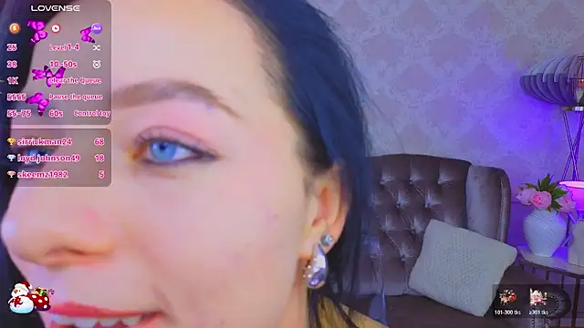 KitnissKiss online show from December 13, 8:04 pm