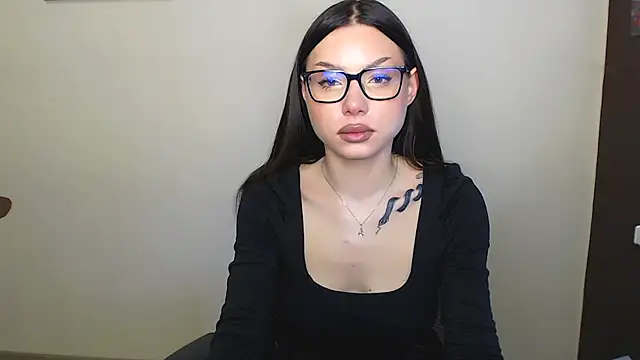 Snapshot of Cutesweetheart chatting on March 11, 7:57 am Cutesweetheart online show from March 11, 7:57 am