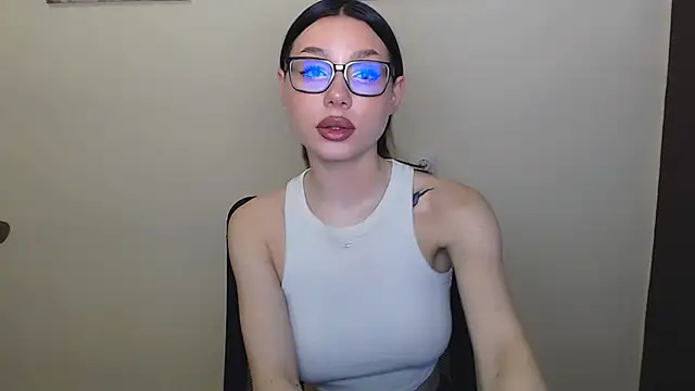 Snapshot of Cutesweetheart chatting on January 25, 10:29 am Cutesweetheart online show from January 25, 10:29 am