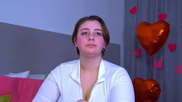 Snapshot of MaryMurray chatting on February 19, 7:05 pm MaryMurray online show from February 19, 7:05 pm