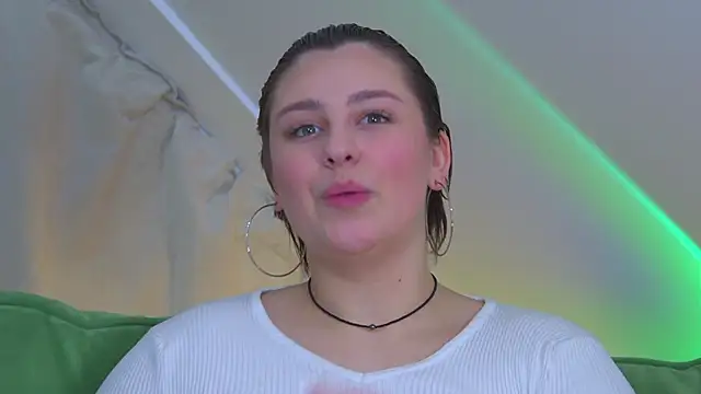 Snapshot of MaryMurray chatting on March 13, 9:37 pm MaryMurray online show from March 13, 9:37 pm