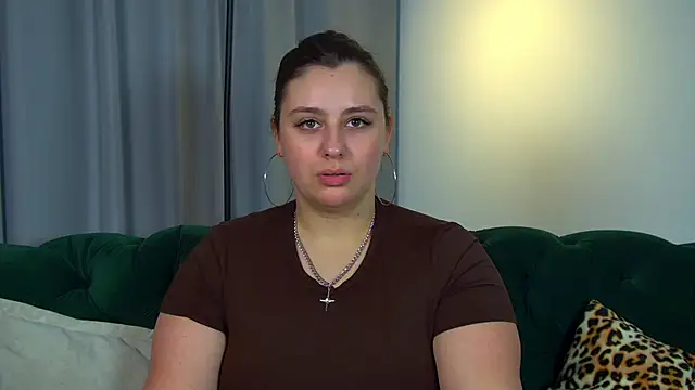 Snapshot of MaryMurray chatting on November 20, 6:25 am MaryMurray online show from November 20, 6:25 am