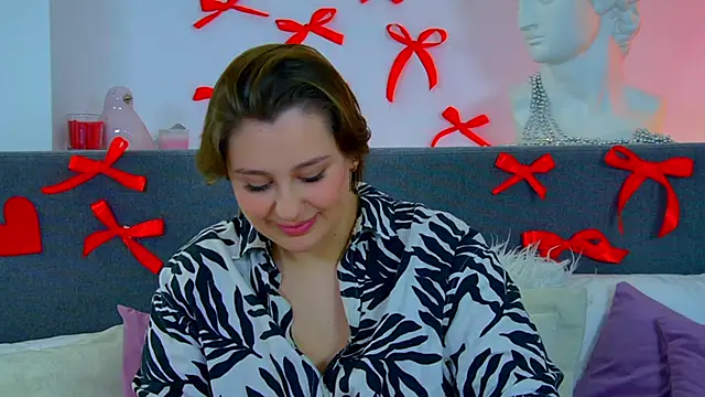 Snapshot of MaryMurray chatting on March 3, 9:37 pm MaryMurray online show from March 3, 9:37 pm