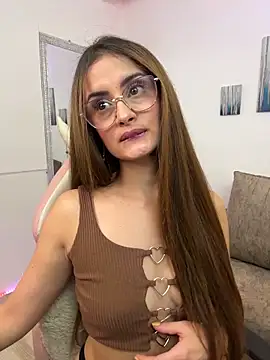 MiaaLoren online show from October 30, 4:37 pm