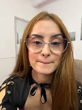 MiaaLoren online show from February 14, 5:46 pm