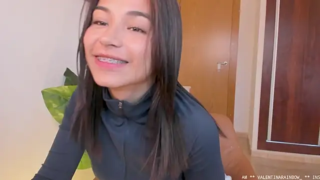 Snapshot of Adriennesexxx chatting on September 10, 9:52 am Adriennesexxx online show from September 10, 9:52 am