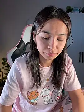 Adriennesexxx online show from March 22, 5:47 pm