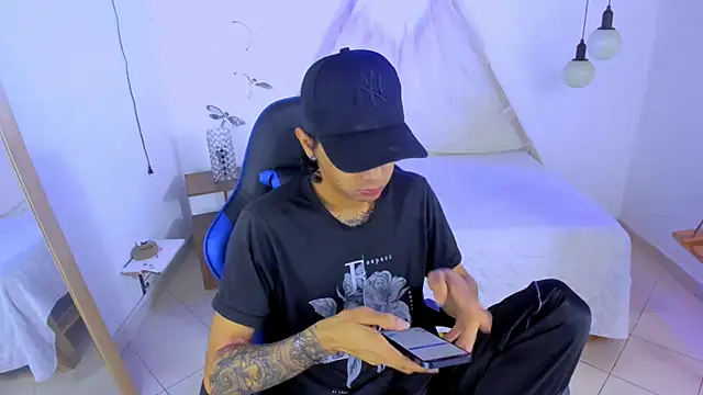 Brand habes online show from November 24, 11:32 am