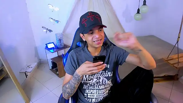 Brand habes online show from March 12, 4:22 pm