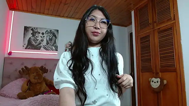 tifanny-squirt online show from October 25, 4:33 am