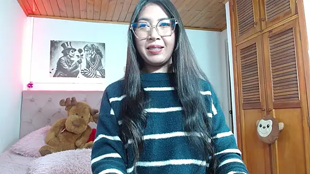 tifanny-squirt online show from October 15, 2:10 am