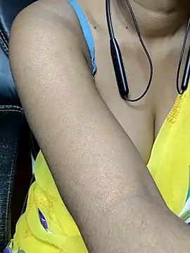 Snapshot of Anjali_cute-Pondati chatting on June 11, 2:11 am Anjali cute-Pondati online show from June 11, 2:11 am