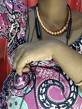 Snapshot of Anjali_cute-Pondati chatting on September 23, 12:28 am Anjali cute-Pondati online show from September 23, 12:28 am