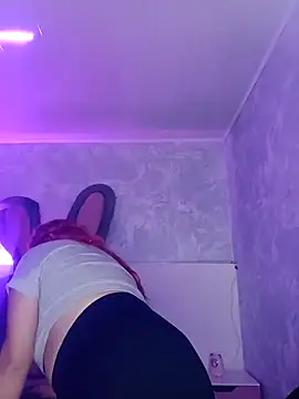 ValloletPainTabbo online show from December 9, 11:15 am