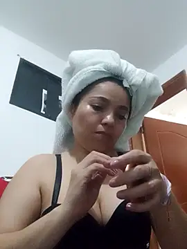 Sofia Walke1 online show from February 14, 4:18 pm