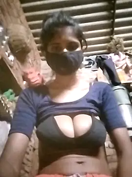 Snapshot of Ritu-0143 chatting on May 21, 10:51 pm Ritu-0143 online show from May 21, 10:51 pm