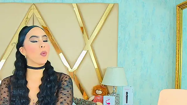 GiahDaniels online show from February 26, 4:27 pm