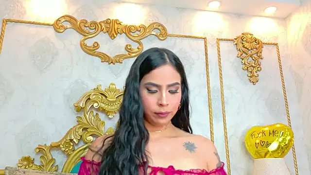 GiahDaniels online show from March 21, 9:12 pm