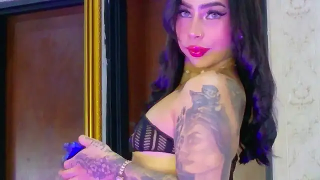 GiahDaniels online show from February 7, 4:37 pm